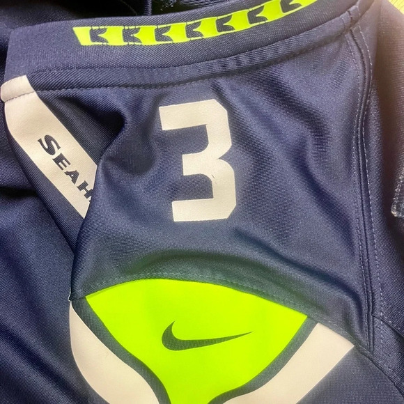 Nike On Field NFL Jersey Seattle Seahawks Russell Wilson - Size XL - Picture 9 of 9